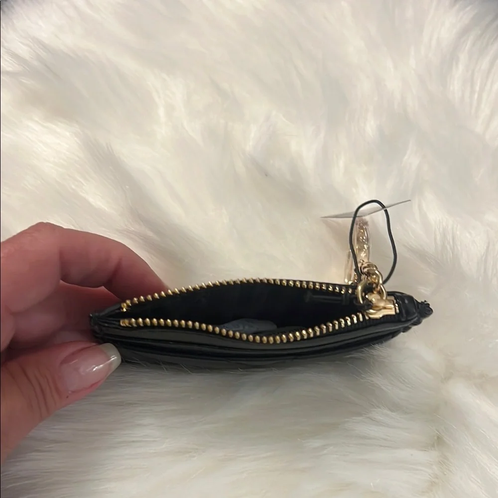 Victoria's Secret Black Card Holder with Gold Keychain - Picture 5 of 10